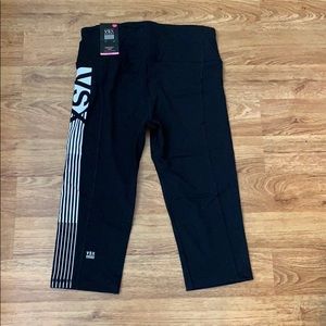 Victoria’s Secret Sport Knockout Crop